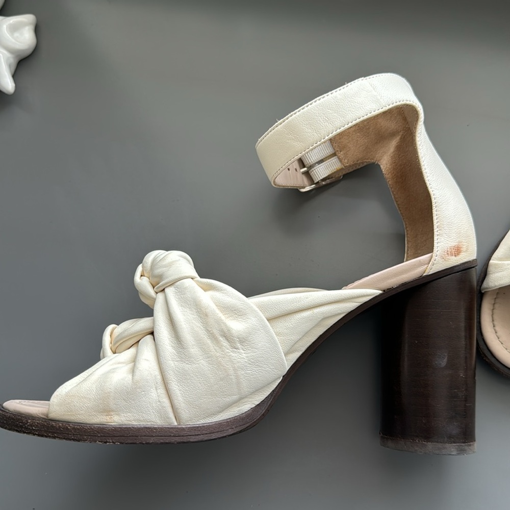 Cos Summer Heels - Picture 2 of 3